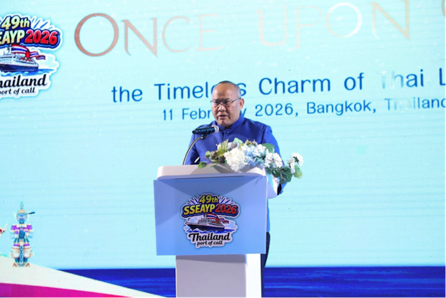 Thanh niên Việt Nam “xin chào” Thái Lan