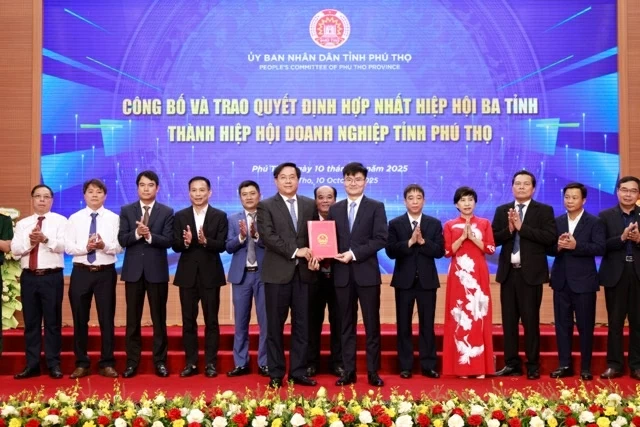 Doanh nhân Phú Thọ với khát vọng toàn cầu Doanh nhân Phú Thọ với khát vọng toàn cầu