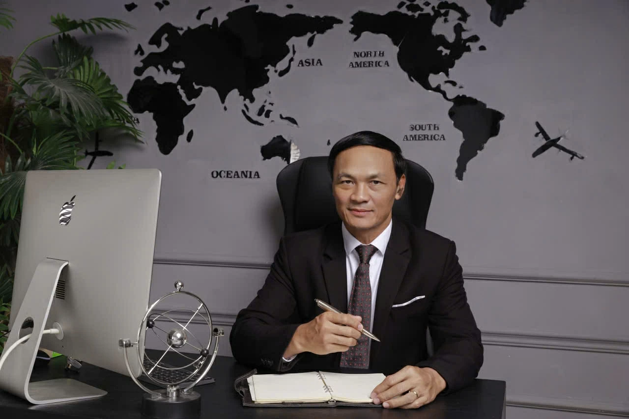 Doanh nhân Ngô Thế Vinh - Người sáng lập Công ty Dược phẩm Vinh Gia.