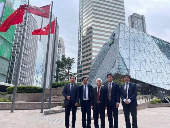 Trọng tài viên Bùi Văn Thành tham gia Tuần lễ Trọng tài quốc tế do Trung tâm trọng tài quốc tế Hồng Kông tổ chức - tháng 10/2025.