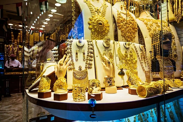 Giá vàng thế giới lao dốc