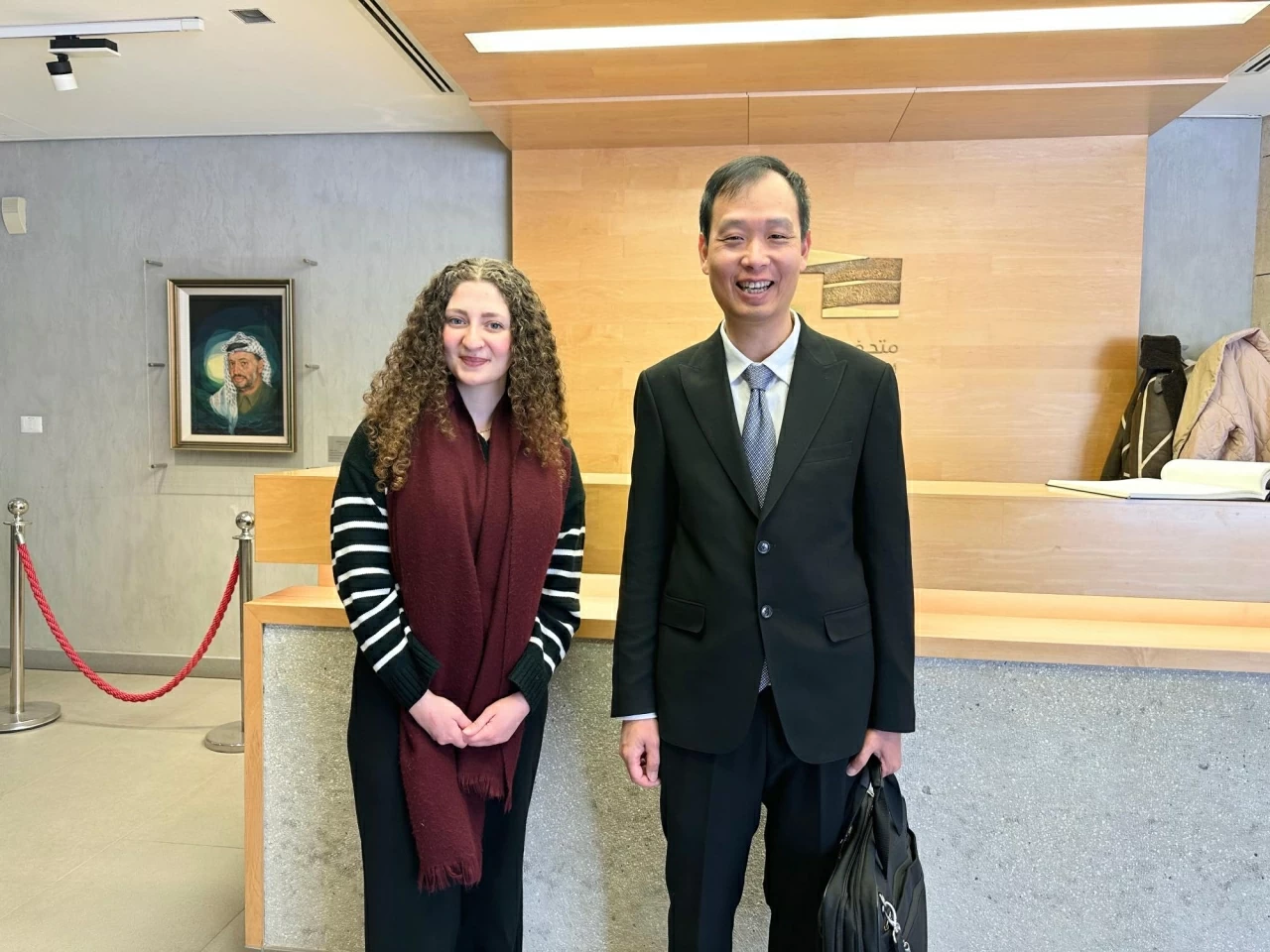 Đại sứ Nguyễn Nam Dương trình Thư ủy nhiệm lên Tổng thống Nhà nước Palestine Mahmoud Abbas