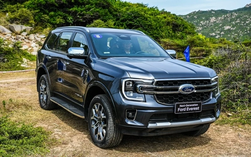 Top 5 xe SUV hạng D bán chạy nhất tháng 1/2026: Ford Everest tiếp tục lập đỉnh.