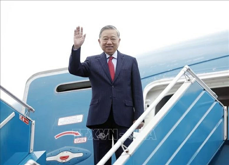 Tổng Bí thư Tô Lâm lên đường tham dự cuộc họp khai mạc Hội đồng Hòa bình về Gaza