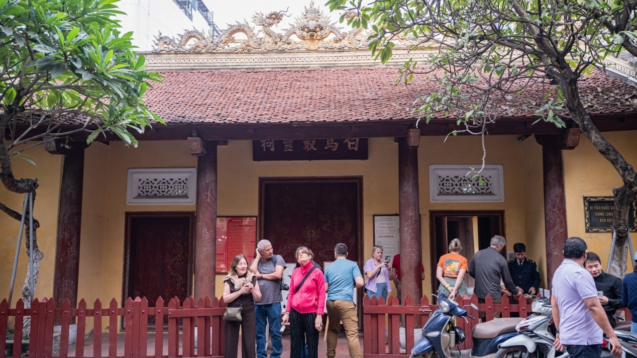 Đền Bạch Mã - di sản linh thiêng giữa lòng Hà Nội