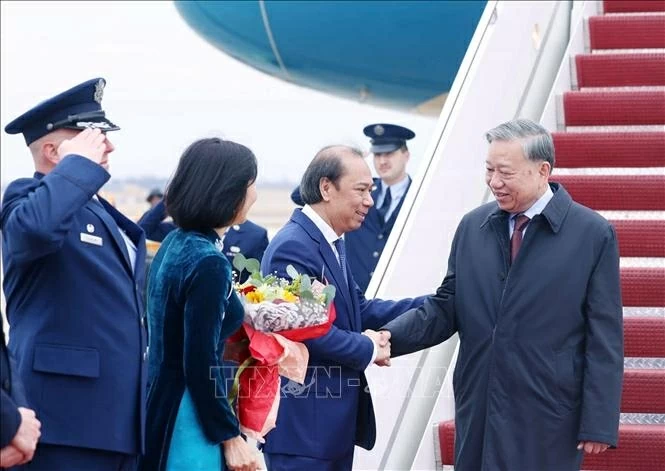 Tổng Bí thư Tô Lâm đến Washington D.C, bắt đầu tham dự cuộc họp khai mạc Hội đồng Hòa bình về Gaza Tổng Bí thư Tô Lâm đến Washington D.C, bắt đầu tham dự cuộc họp khai mạc Hội đồng Hòa bình về Gaza