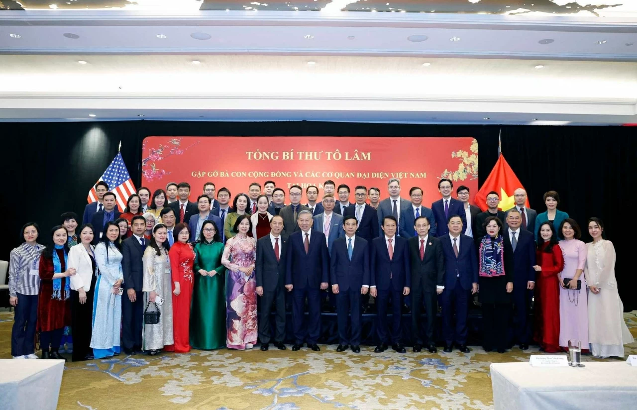 Tổng Bí thư Tô Lâm gặp gỡ bà con cộng đồng và các cơ quan đại diện Việt Nam tại Hoa Kỳ