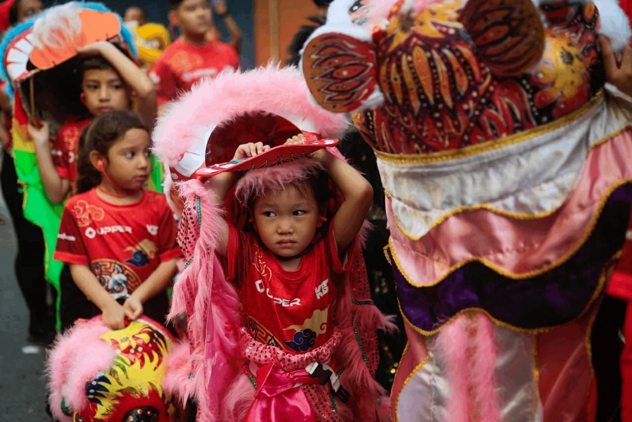 Cộng đồng người Hoa tham gia các hoạt động chào đón Tết Nguyên Đán tại thành phố Panama. Họ là cộng đồng lâu đời tại Panama có nguồn gốc từ thế kỷ 19. (Ảnh: EPA)