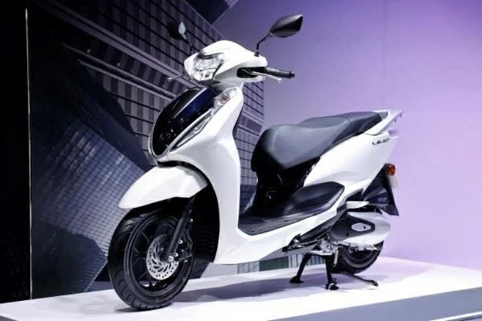 Không chỉ thay đổi về ngoại hình, Honda Lead 125 còn được bổ sung bảng màu mới.