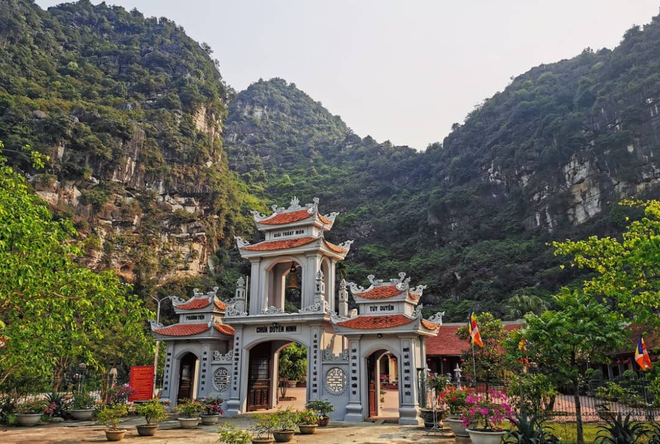 Du Xuân đầu năm: Gợi ý một số địa điểm tâm linh ở miền Bắc