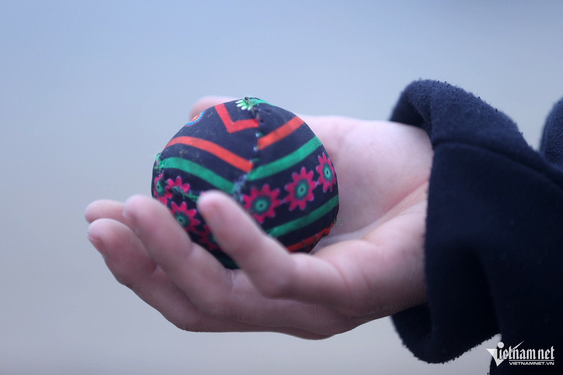 Lào Cai: Hình ảnh hội Xuân của người Mông ẩn hiện giữa tầng mây Hình ảnh hội xuân của người Mông ẩn hiện giữa tầng mây