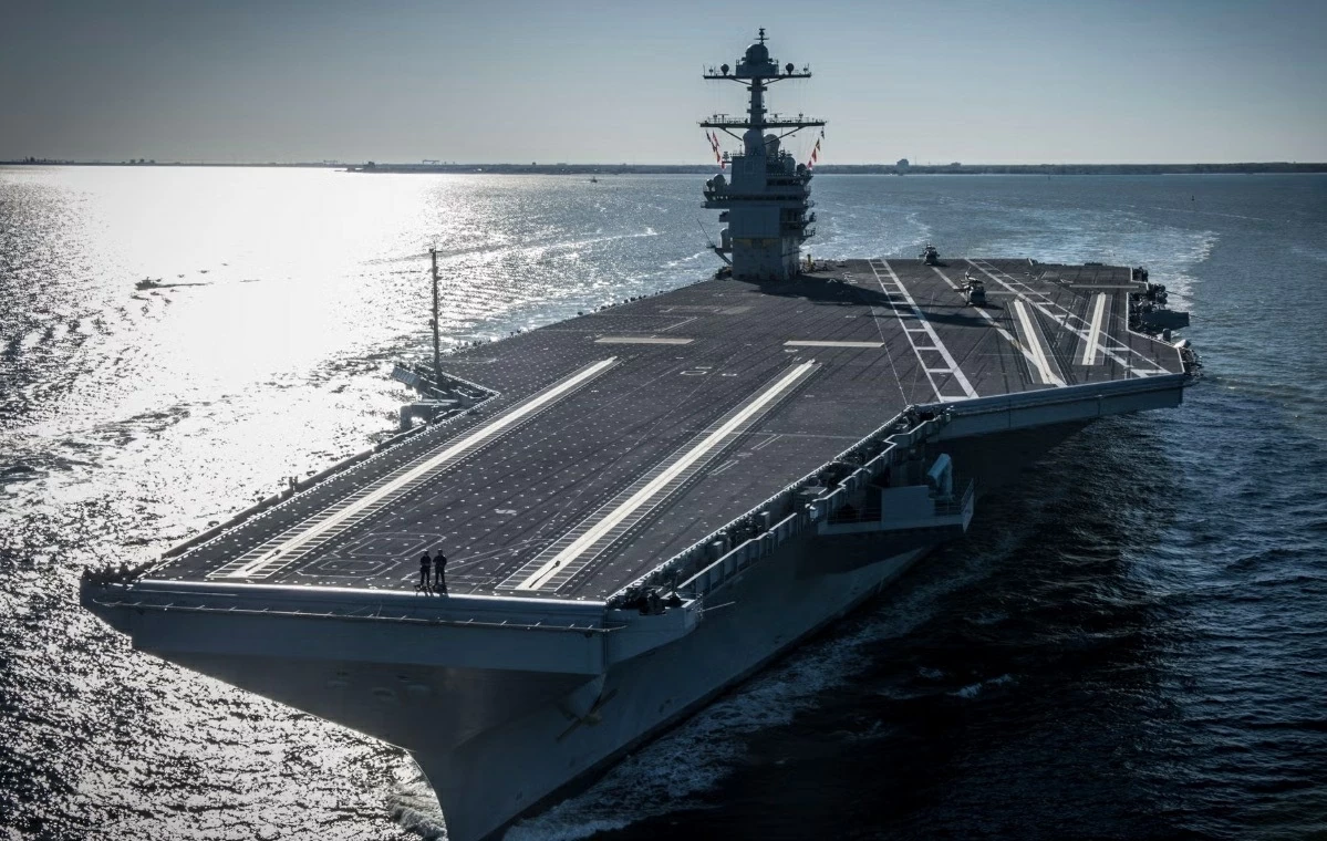 Chạy đua sở hữu tàu sân bay Chạy đua sở hữu tàu sân bay