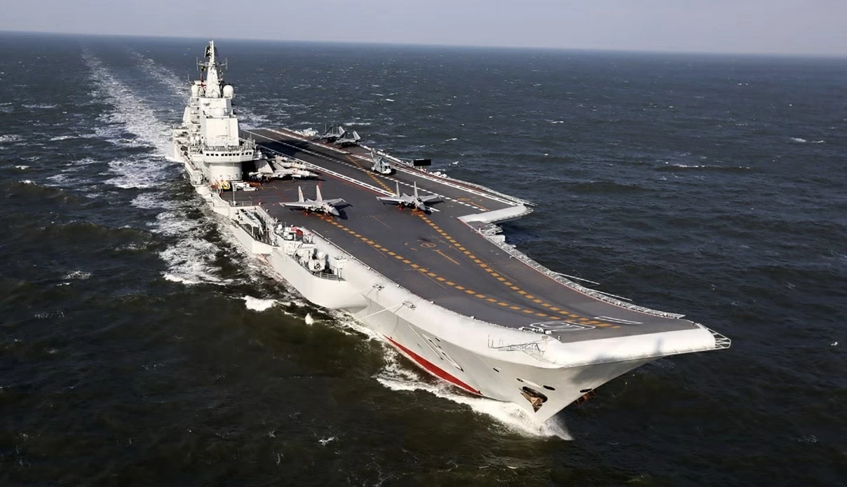 Chạy đua sở hữu tàu sân bay