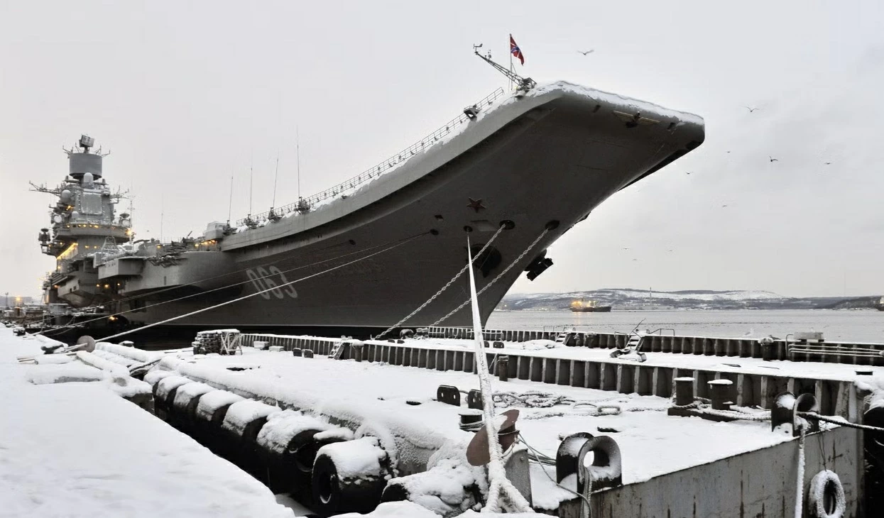 Chạy đua sở hữu tàu sân bay
