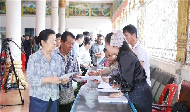 Lào bầu cử đại biểu Quốc hội khóa X và Hội đồng nhân dân cấp tỉnh khóa V Lào bầu cử đại biểu Quốc hội khóa X và Hội đồng nhân dân cấp tỉnh khóa V