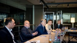 Hungary ngăn EU thông qua gói trừng phạt mới với Nga vì một bất đồng liên quan dầu mỏ