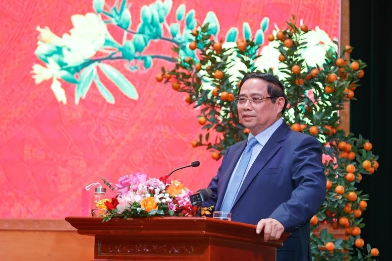 Thủ tướng Phạm Minh Chính tới thăm, làm việc với Bộ Văn hóa, Thể thao và Du lịch. (Nguồn: VGP)