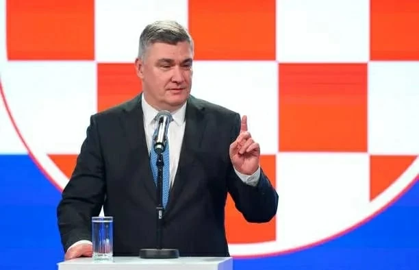 Croatia tuyên bố chấm dứt hợp tác quân sự với Israel Tổng thống Croatia tuyên bố chấm dứt hợp tác quân sự với Israel