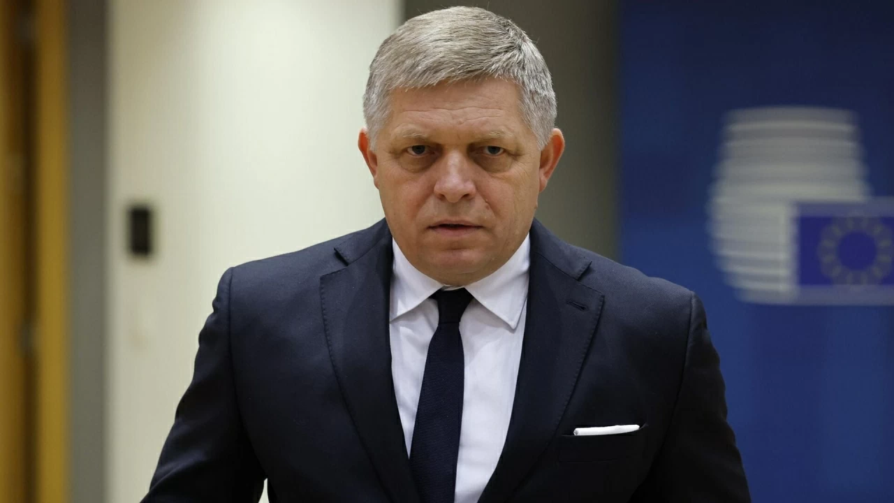 Slovakia ngừng cung cấp điện khẩn cấp cho Ukraine giữa tranh cãi trung chuyển dầu Slovakia ngừng cung cấp điện khẩn cấp cho Ukraine giữa tranh cãi trung chuyển dầu