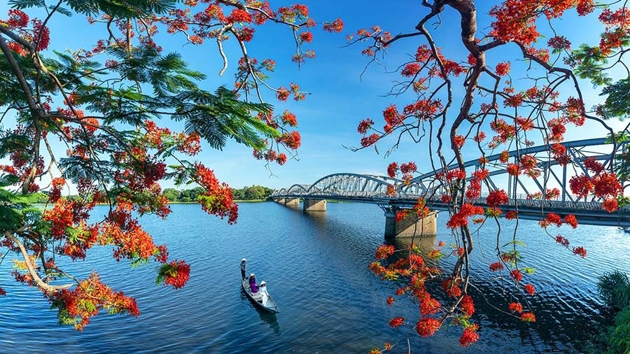 Huế lọt bảng xếp hạng 25 điểm đến trăng mật lãng mạn hàng đầu thế giới năm 2026