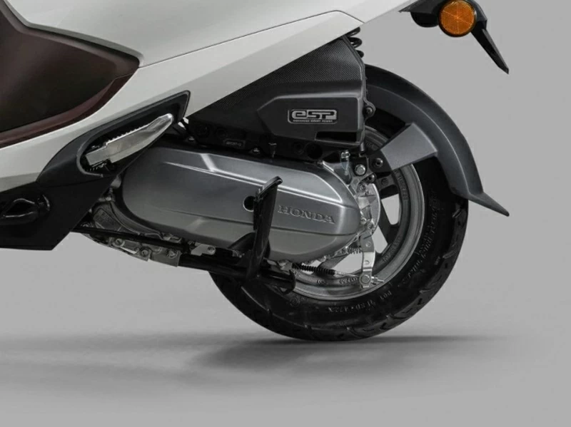 Honda LD125Link sử dụng động cơ 124cc, làm mát bằng không khí cưỡng bức thay vì dung dịch như nhiều sản phẩm khác của Honda tại Việt Nam.