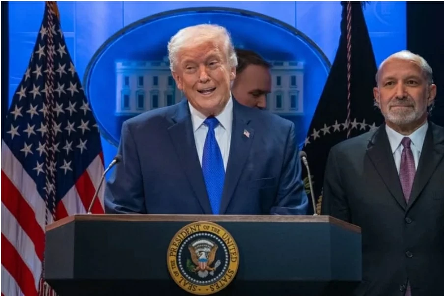 Mỹ áp thuế nhập khẩu 10%, cân nhắc nâng lên 15%: Gia tăng rủi ro chính sách thương mại