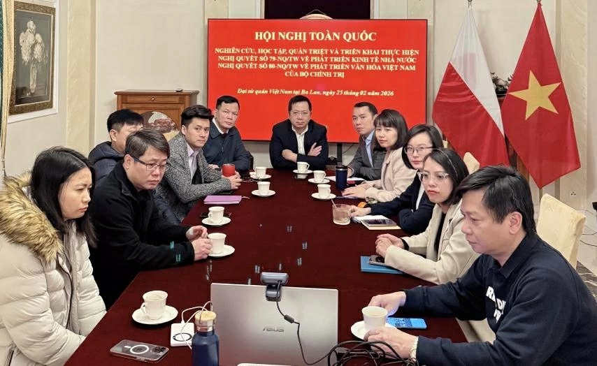 Bộ Ngoại giao tham dự Hội nghị toàn quốc quán triệt Nghị quyết 79-NQ/TW, 80-NQ/TW của Bộ Chính trị