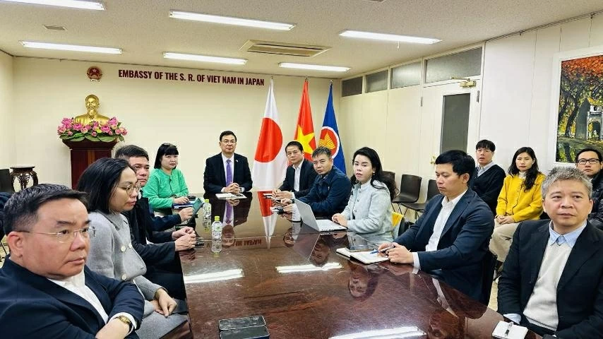 Bộ Ngoại giao tham dự Hội nghị toàn quốc quán triệt Nghị quyết 79-NQ/TW, 80-NQ/TW của Bộ Chính trị