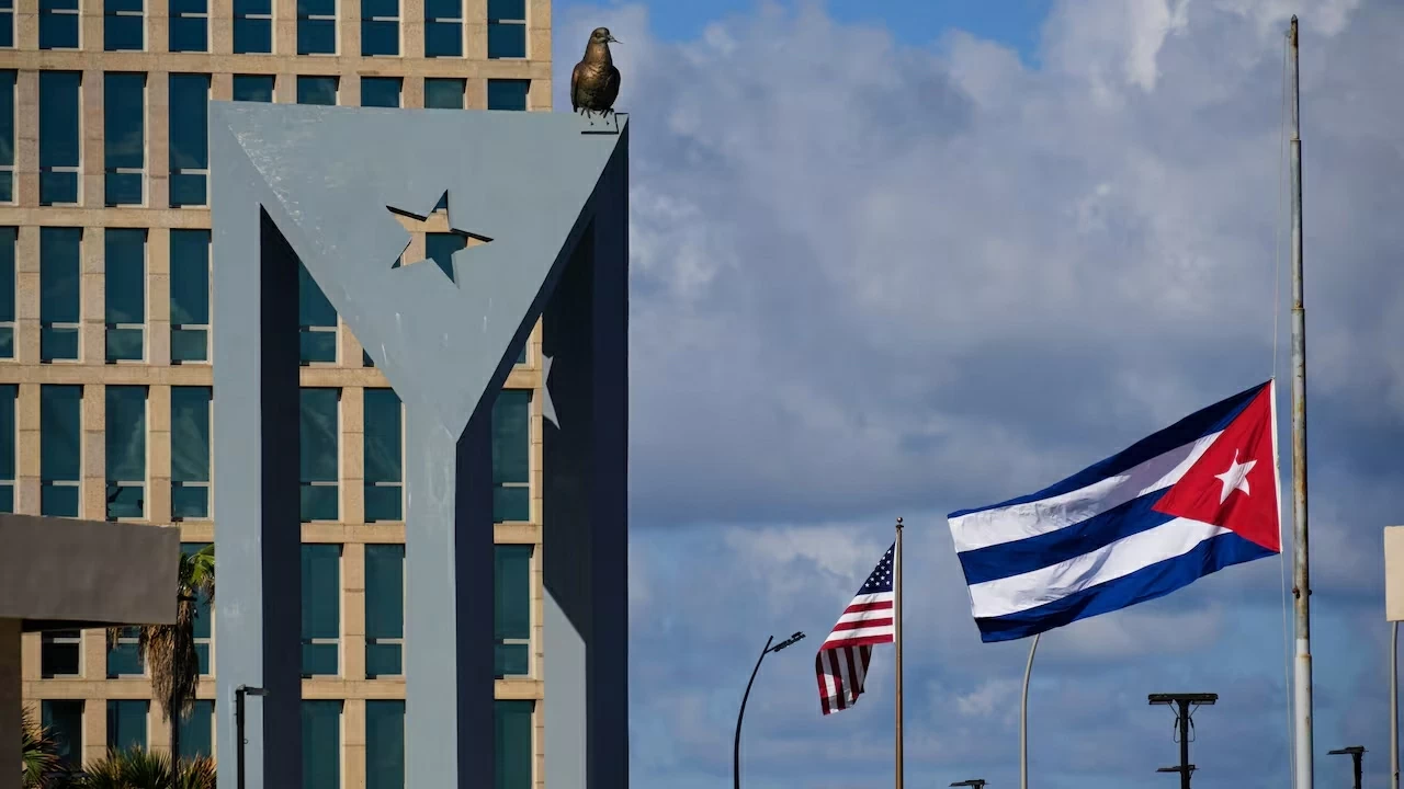 Cuba bắn hạ 4 tay súng trên tàu cao tốc treo cờ Mỹ Cuba bắn hạ 4 tay súng trên tàu cao tốc treo cờ Mỹ