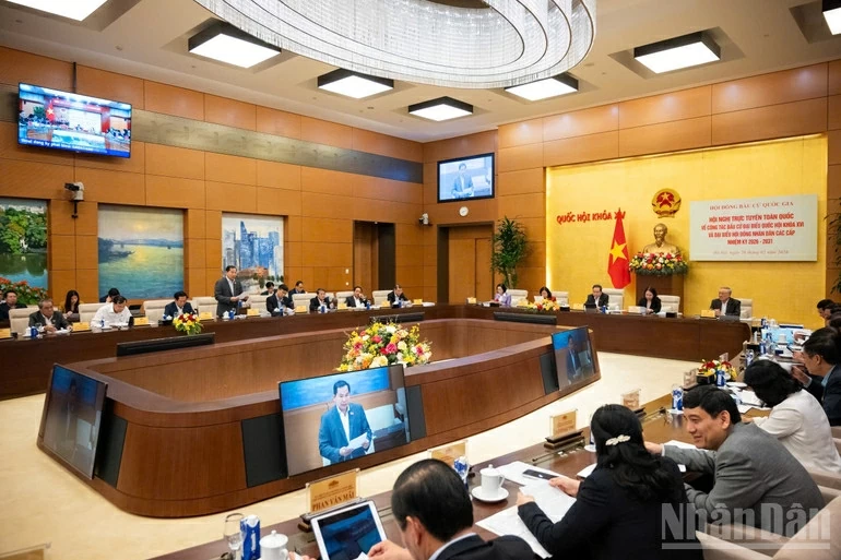 Hội nghị trực tuyến toàn quốc triển khai công tác bầu cử đại biểu Quốc hội và HĐND các cấp Hội nghị trực tuyến toàn quốc triển khai công tác bầu cử đại biểu Quốc hội và HĐND các cấp