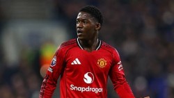 Man Utd vẫn 'thờ ơ' với hợp đồng của Mainoo