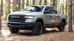 Xe bán tải RAM 1500 RHO và RAM 1500 Rebel sắp ra mắt thị trường Việt Nam