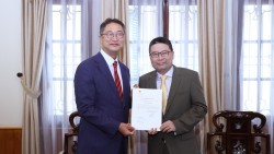 Trao Giấy Chấp nhận lãnh sự cho Tổng lãnh sự mới của Hàn Quốc tại TP. Hồ Chí Minh