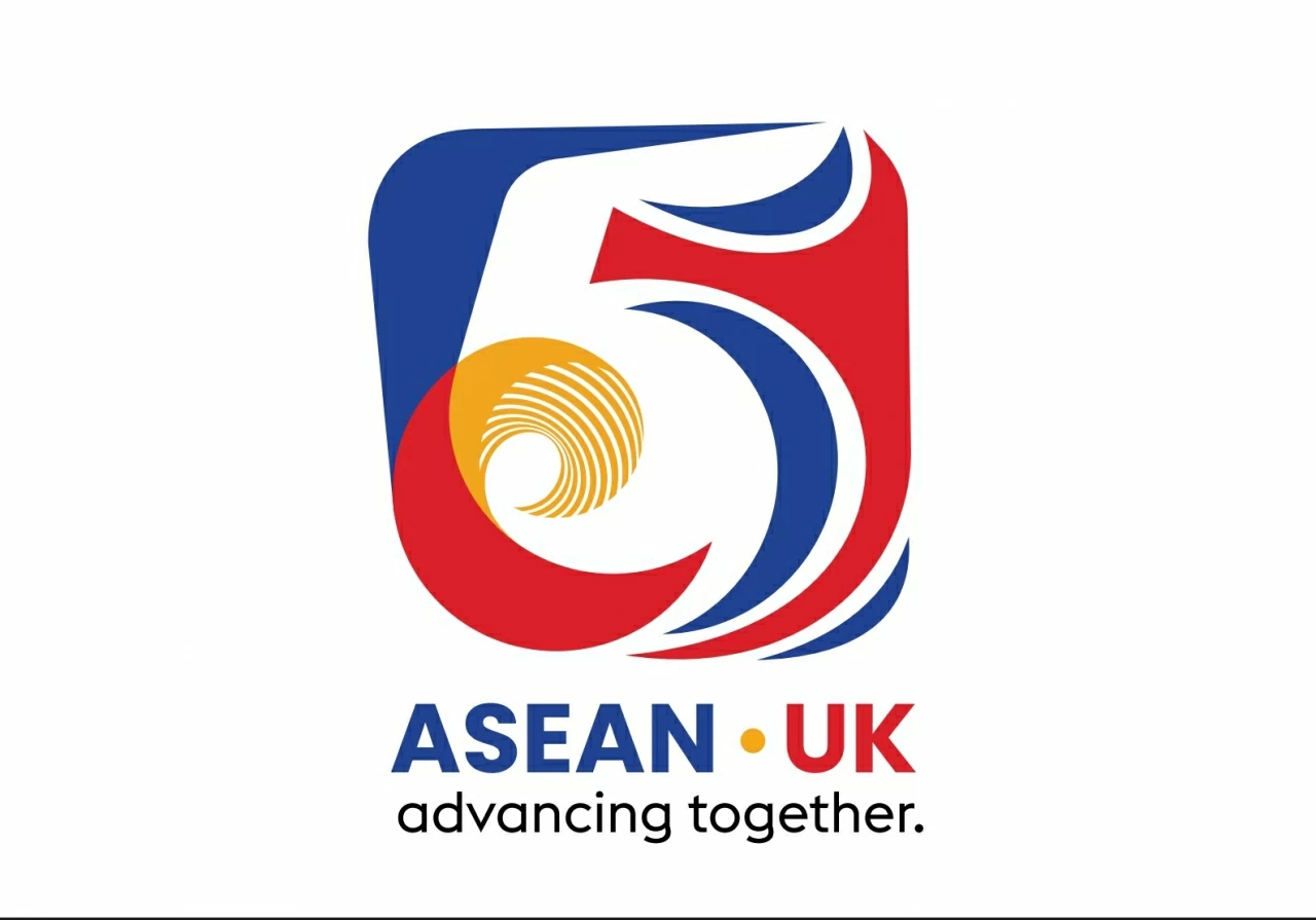 Lễ ra mắt logo kỷ niệm 5 năm thiết lập Quan hệ Đối tác Đối thoại ASEAN-Anh tại Jakarta