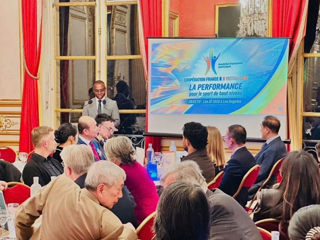 Kỷ niệm một năm thành lập Hiệp hội Thể thao Pháp ngữ Kỷ niệm một năm thành lập Hiệp hội Thể thao Pháp ngữ