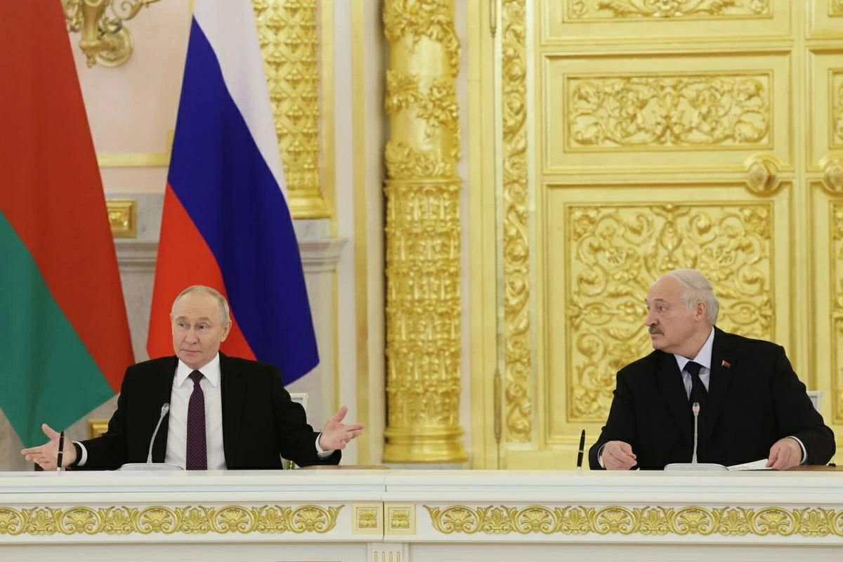 Nga-Belarus tuyên bố cùng vượt qua trừng phạt, tăng cường phối hợp ứng phó thách thức Nga-Belarus tuyên bố cùng vượt qua trừng phạt, tăng cường phối hợp ứng phó thách thức