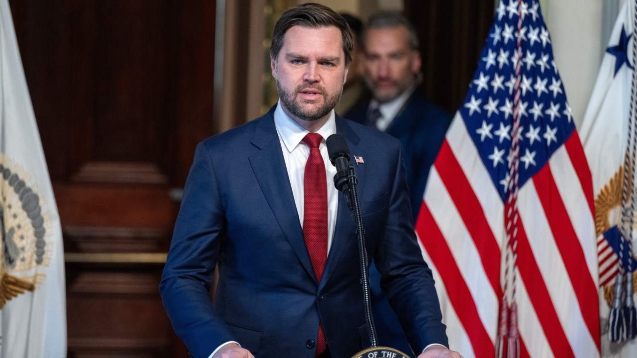 Đàm phán hạt nhân Mỹ-Iran: Phó Tổng thống JD Vance khẳng định 'ưu tiên phương án ngoại giao', hé lộ khả năng về một cuộc xung đột