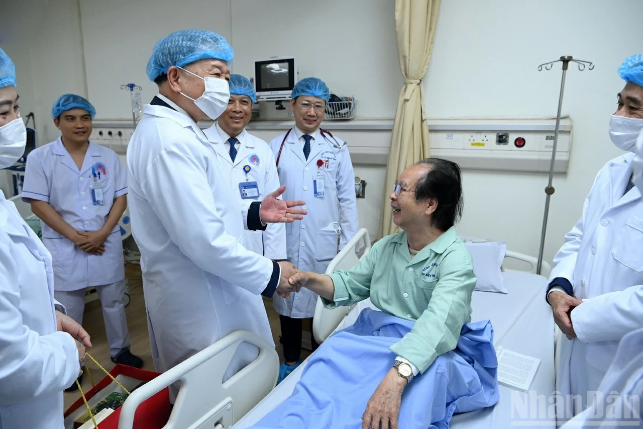 Toàn văn phát biểu của Tổng Bí thư Tô Lâm nhân dịp kỷ niệm 71 năm Ngày Thầy thuốc Việt Nam Toàn văn phát biểu của Tổng Bí thư Tô Lâm nhân dịp kỷ niệm 71 năm Ngày Thầy thuốc Việt Nam