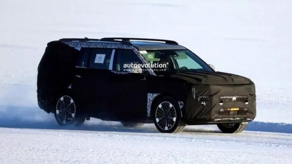 Hyundai Santa Fe 2027 lộ diện với diện mạo 'lột xác' mạnh mẽ