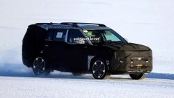 Hyundai Santa Fe 2027 lộ diện với diện mạo 'lột xác' mạnh mẽ