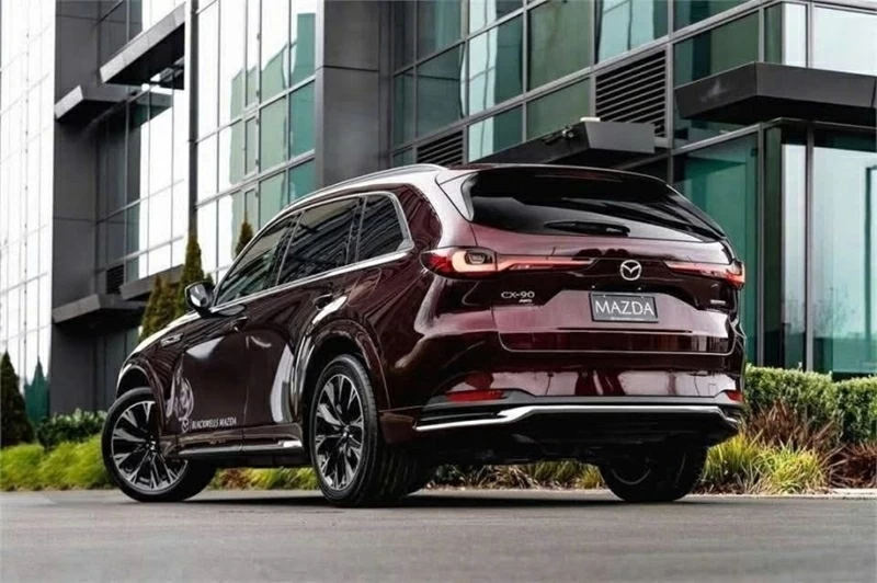 SUV 7 chỗ Mazda CX-90 chính thức chốt giá tại Việt Nam