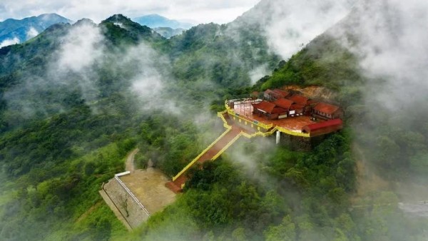 Ngoa Van Spring Festival 2026 opens at Yen Tu UNESCO World Heritage site in Quang Ninh