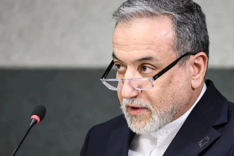 Iran yêu cầu Mỹ từ bỏ 'đòi hỏi quá mức' trong đàm phán hạt nhân Iran yêu cầu Mỹ từ bỏ 'đòi hỏi quá mức' trong đàm phán hạt nhân