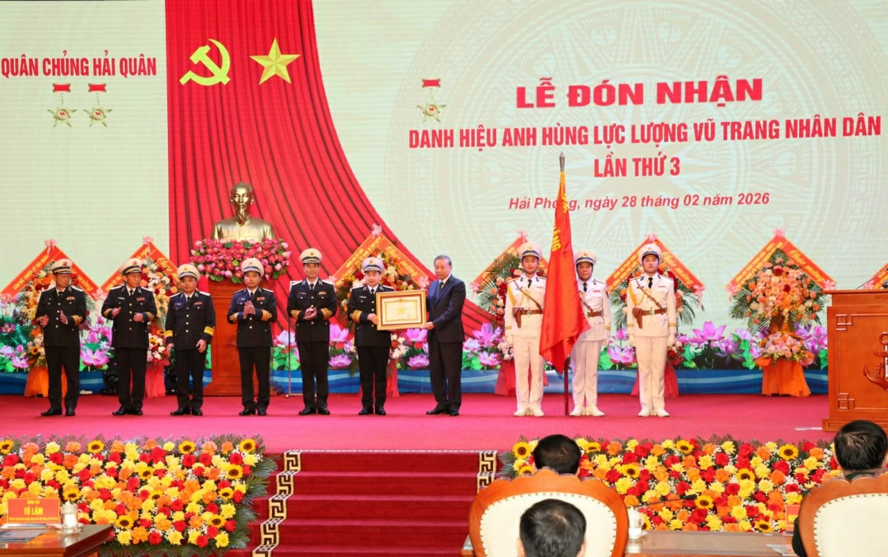 Quân chủng Hải quân tổ chức Lễ đón danh hiệu Anh hùng Lực lượng Vũ trang Nhân dân lần thứ 3 Quân chủng Hải quân tổ chức Lễ đón danh hiệu Anh hùng lực lượng vũ trang nhân dân lần thứ 3
