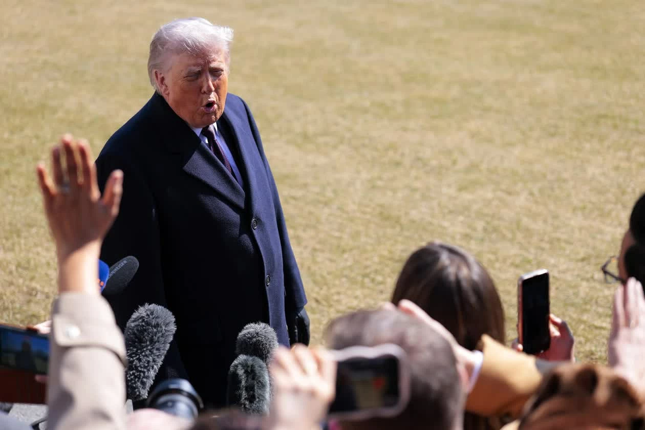 Tổng thống Trump 'không hài lòng' với Iran sau đàm phán hạt nhân, sẵn sàng cho các phương án quân sự Tổng thống Trump 'không hài lòng' với Iran sau đàm phán hạt nhân, sẵn sàng cho các phương án quân sự