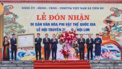 Hội Lim (Bắc Ninh) đón nhận danh hiệu Di sản văn hóa phi vật thể Quốc gia