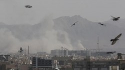 Không phận bị đóng cửa, các hãng hàng không tạm ngừng chuyến bay khi Mỹ và Israel tấn công, Iran đáp trả