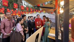 Không gian Tết Việt nổi bật tại Lễ hội đèn lồng ở Khon Kaen, Thái Lan