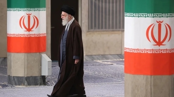 Iran chính thức thừa nhận sự thật về số phận của Lãnh tụ tối cao, cơn 'địa chấn lịch sử' trở nên rõ nét