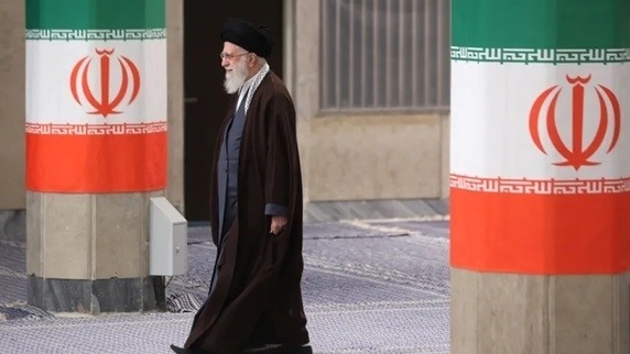 Iran chính thức thừa nhận sự thật về số phận của Lãnh tụ tối cao, cơn 'địa chấn lịch sử' trở nên rõ nét